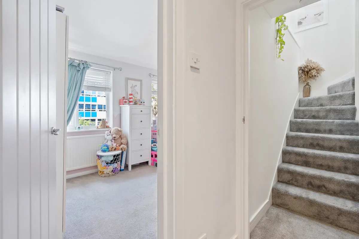 Ashford, TW15, photo 19