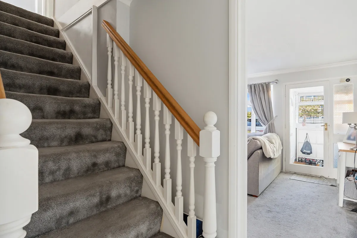 Ashford, TW15, photo 18