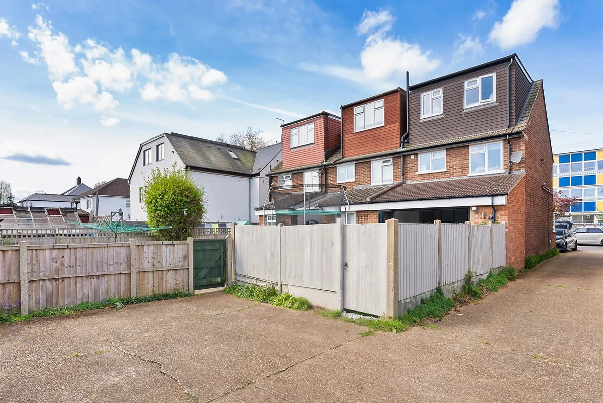 Ashford, TW15, photo 22