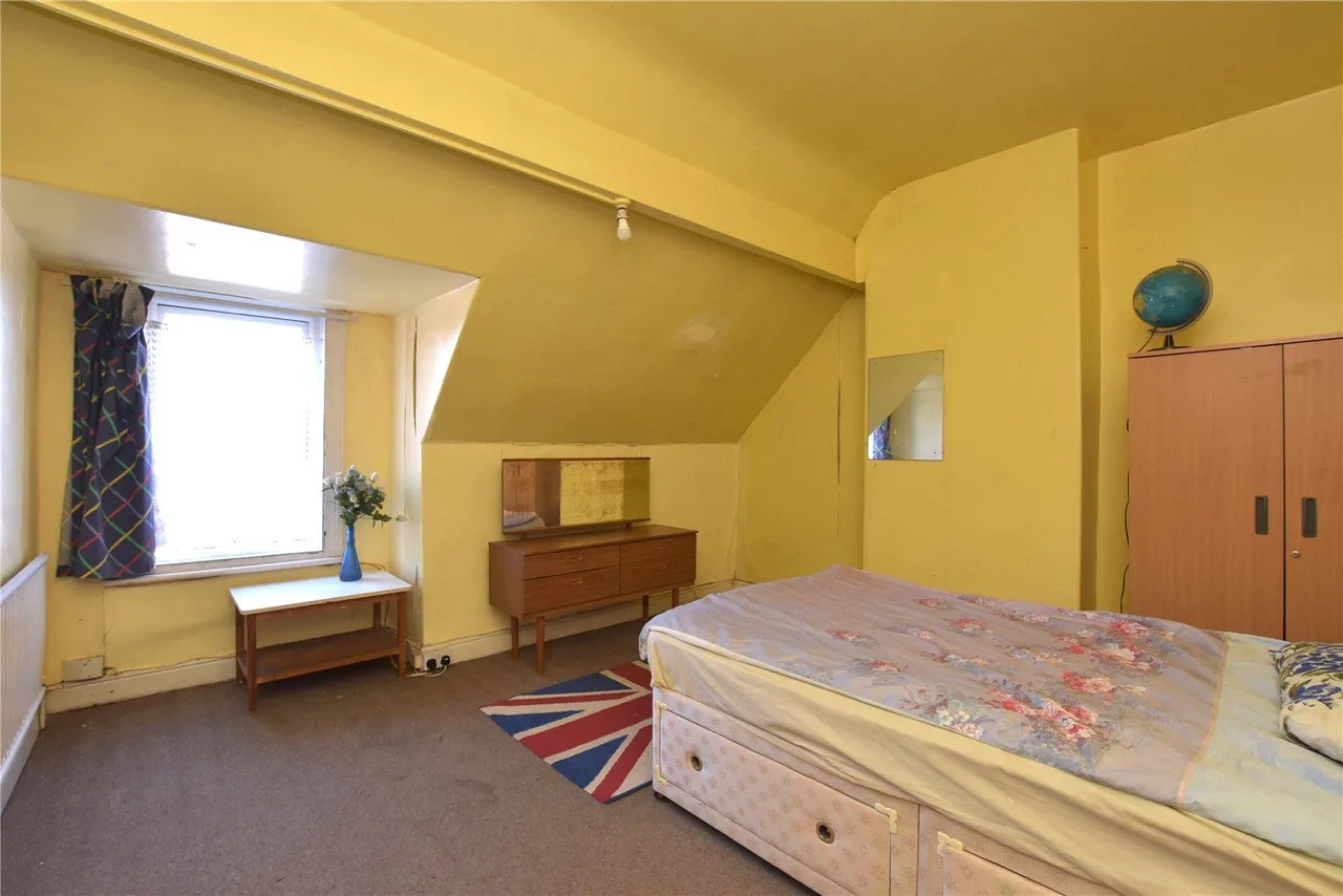 Beechwood View, Leeds, LS4, photo 7