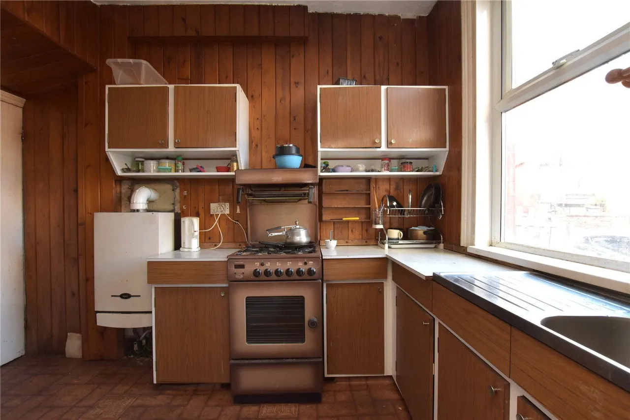 Beechwood View, Leeds, LS4, photo 2