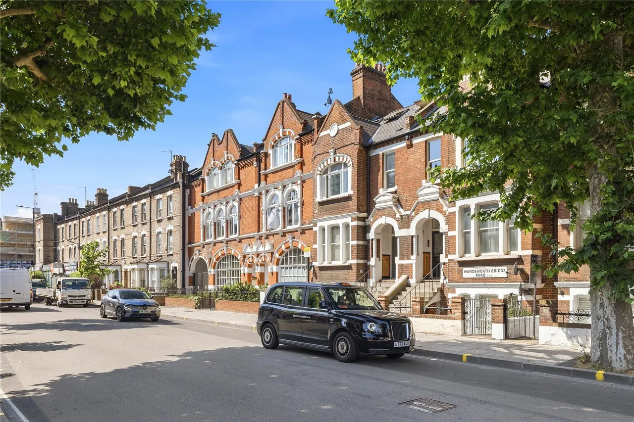 Wandsworth Bridge Road, Fulham, London, SW6, photo 13