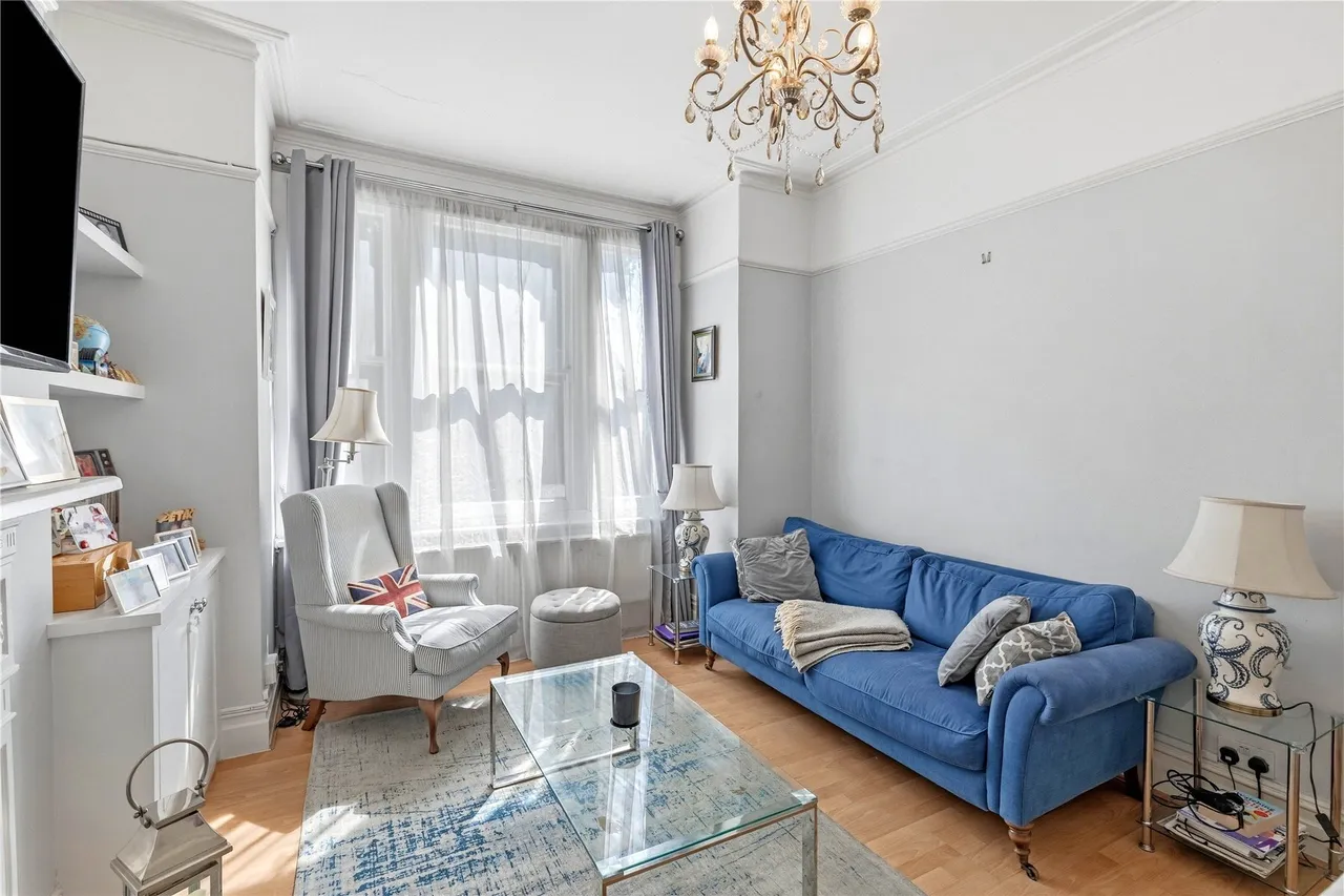 Wandsworth Bridge Road, Fulham, London, SW6, photo 9