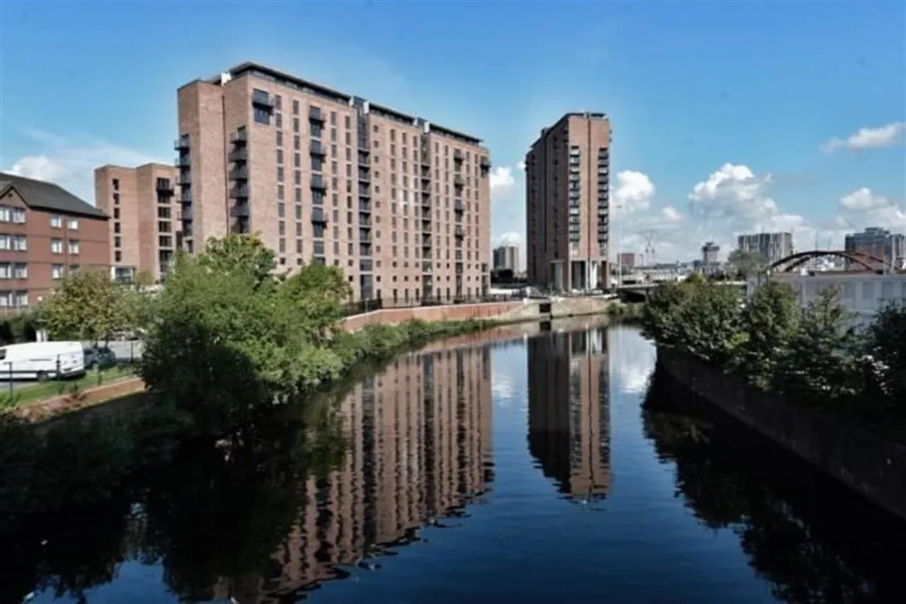 Ordsall Lane, Salford, M5, photo 2