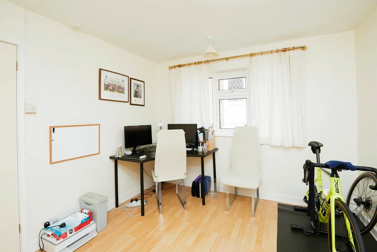 St. Mawes Close, Allestree, DE22, photo 12