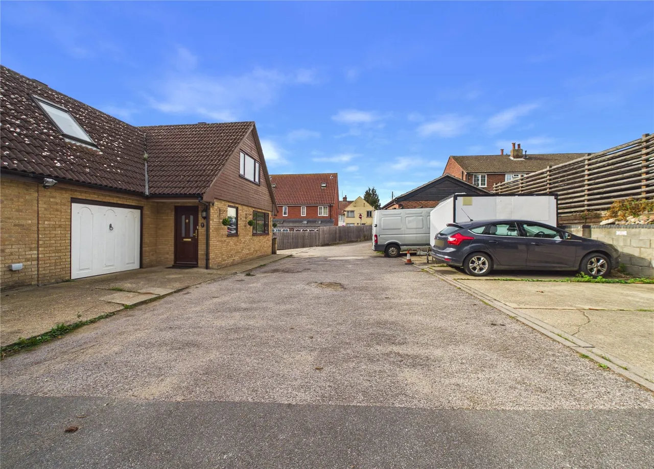 Moulton Close, Sudbury, CO10, photo 12