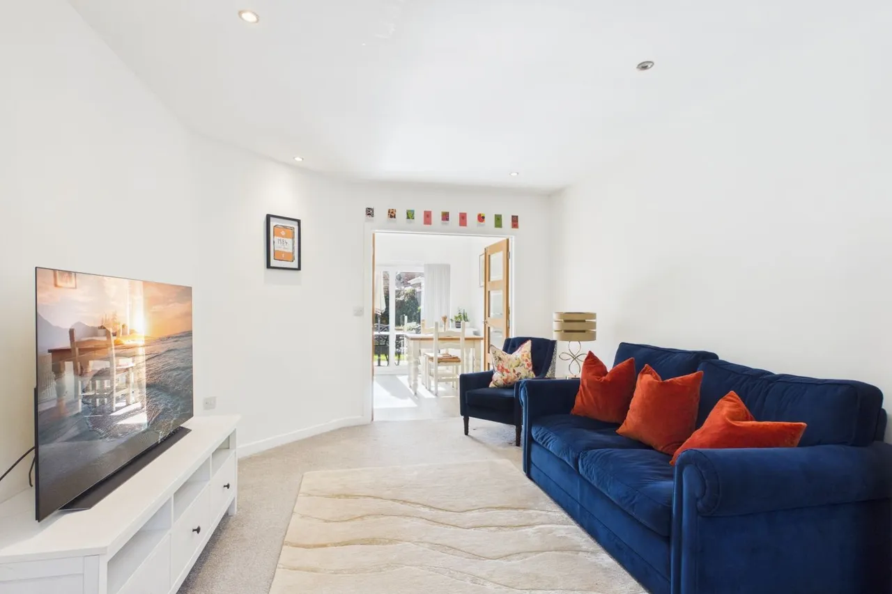 Casterton Road, Stamford, PE9, photo 4