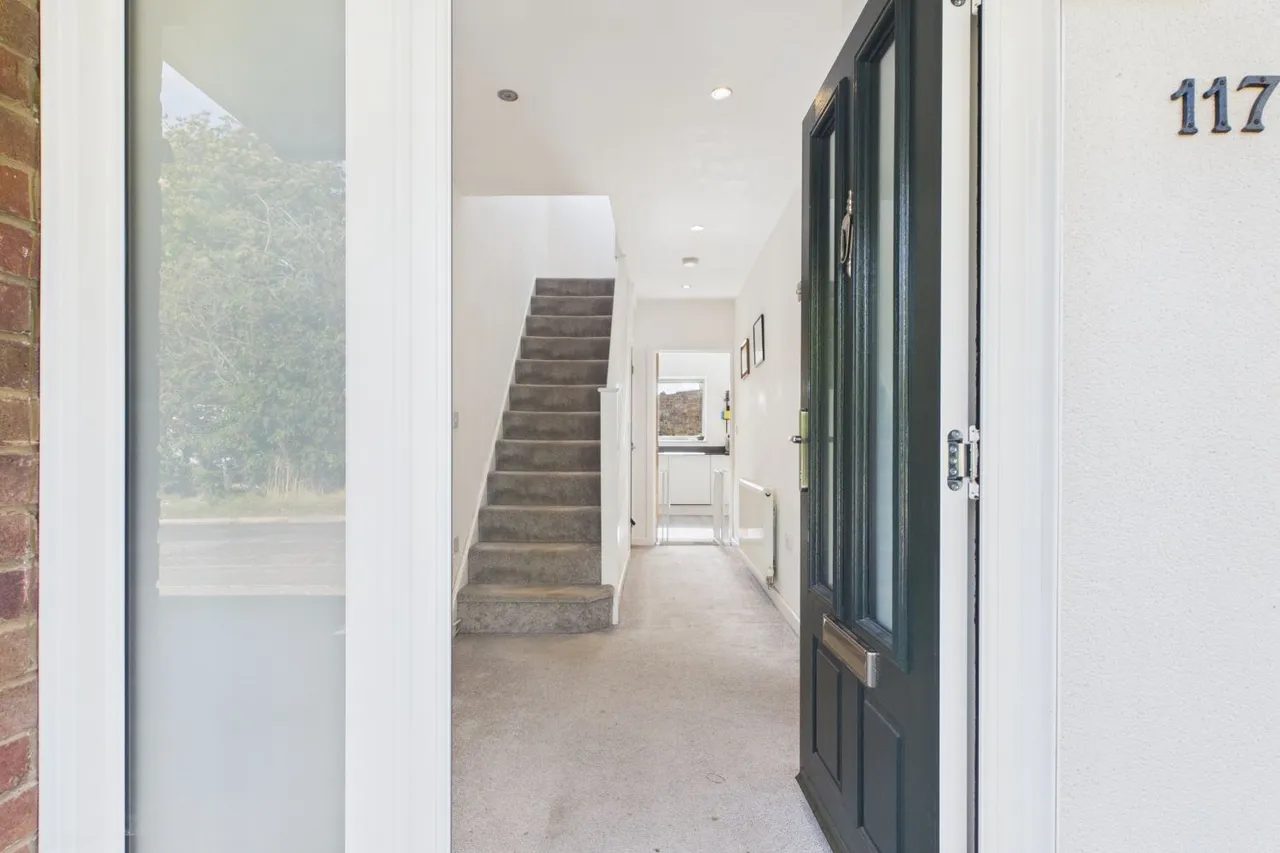 Casterton Road, Stamford, PE9, photo 2