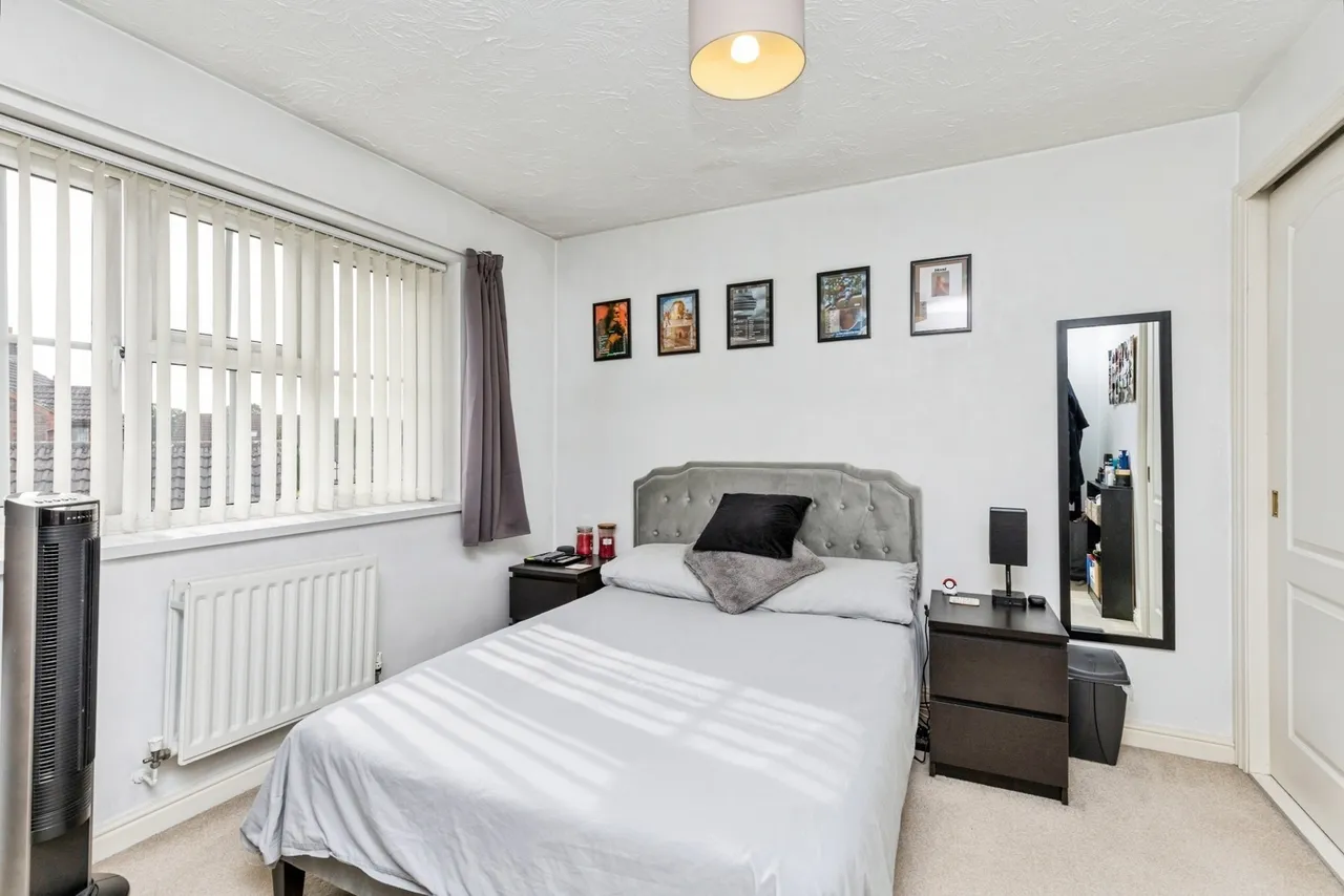 Moorland Road, Maidenbower, RH10, photo 15