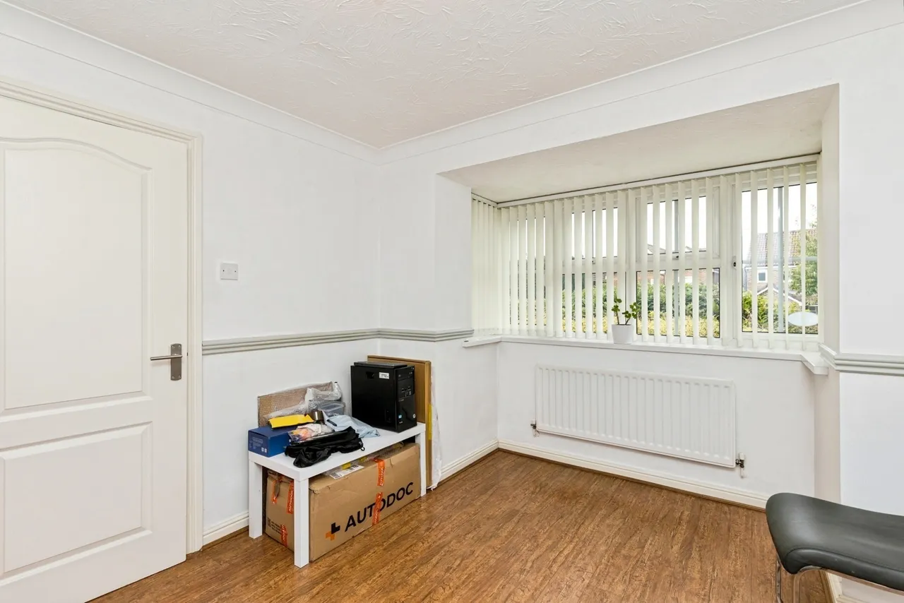 Moorland Road, Maidenbower, RH10, photo 21