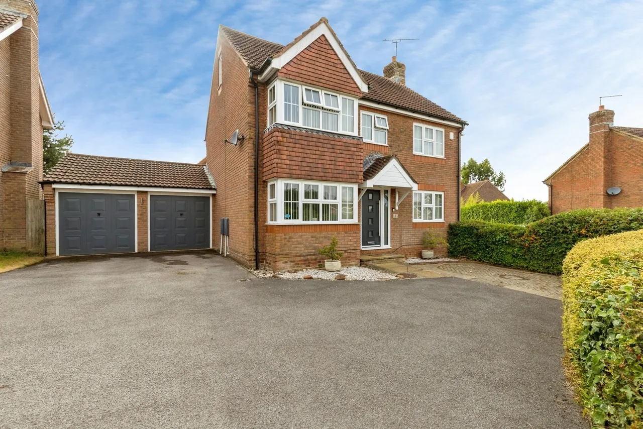 Moorland Road, Maidenbower, RH10, photo 22