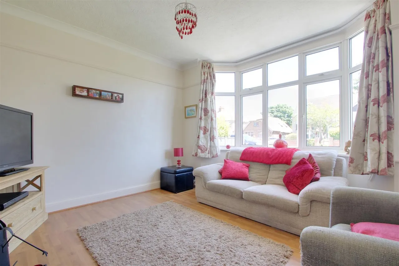 St. Andrews Road, Worthing, photo 4