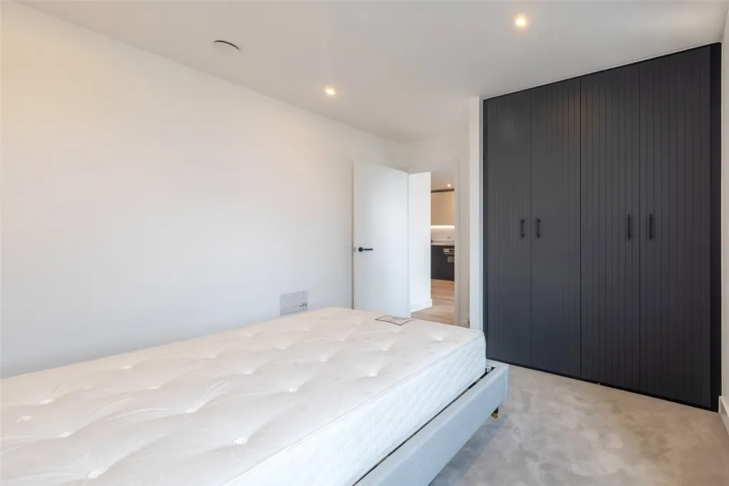 Heartwood Boulevard, Acton, W3, photo 6