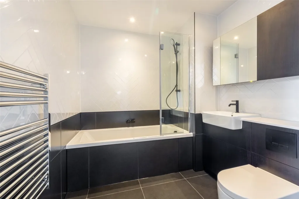 Heartwood Boulevard, Acton, W3, photo 8