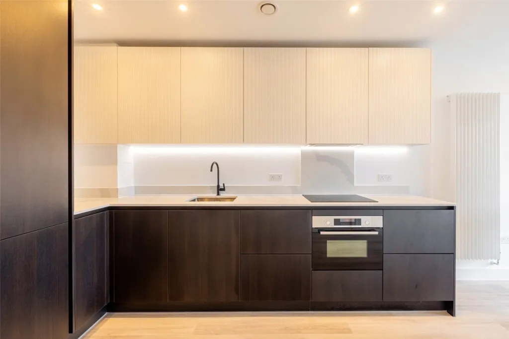 Heartwood Boulevard, Acton, W3, photo 7