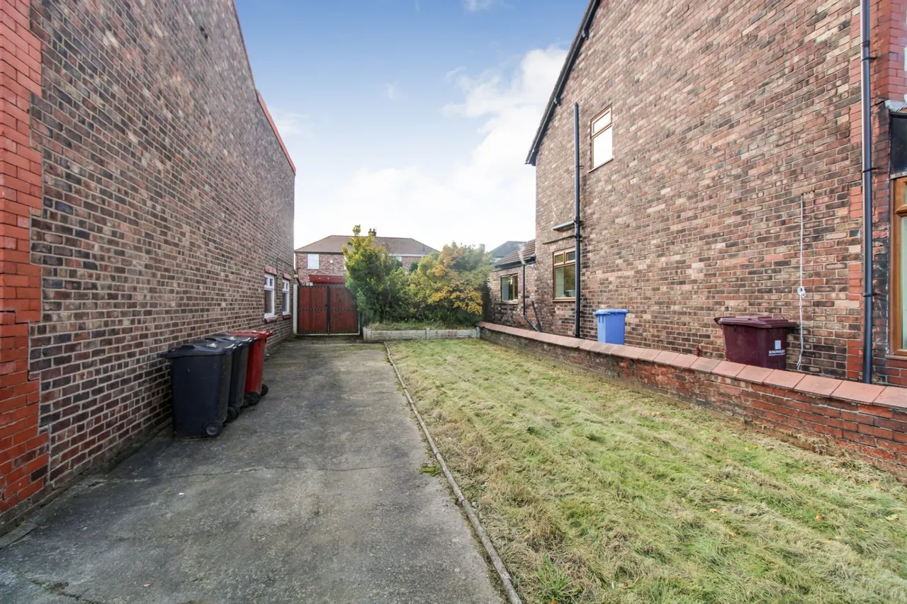 Warrington Road, Whiston, Prescot, L35 2UA, photo 2