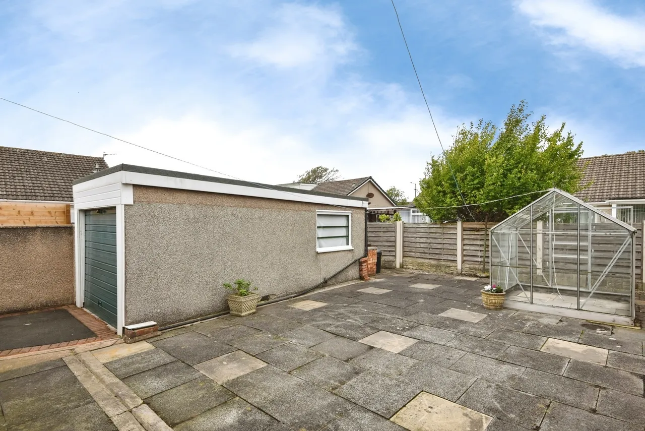 Wentworth Crescent, Morecambe, LA3, photo 2