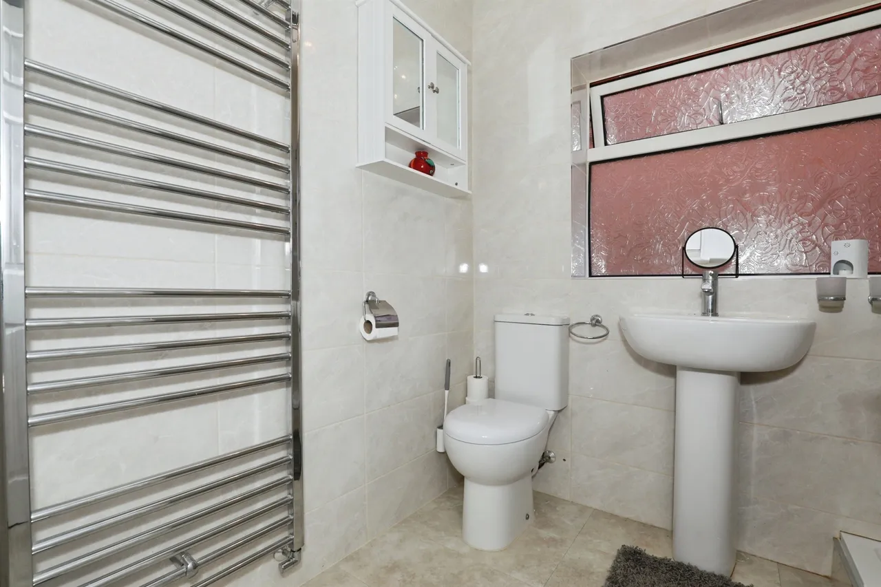 Lydyett Lane, Barnton, CW8, photo 20
