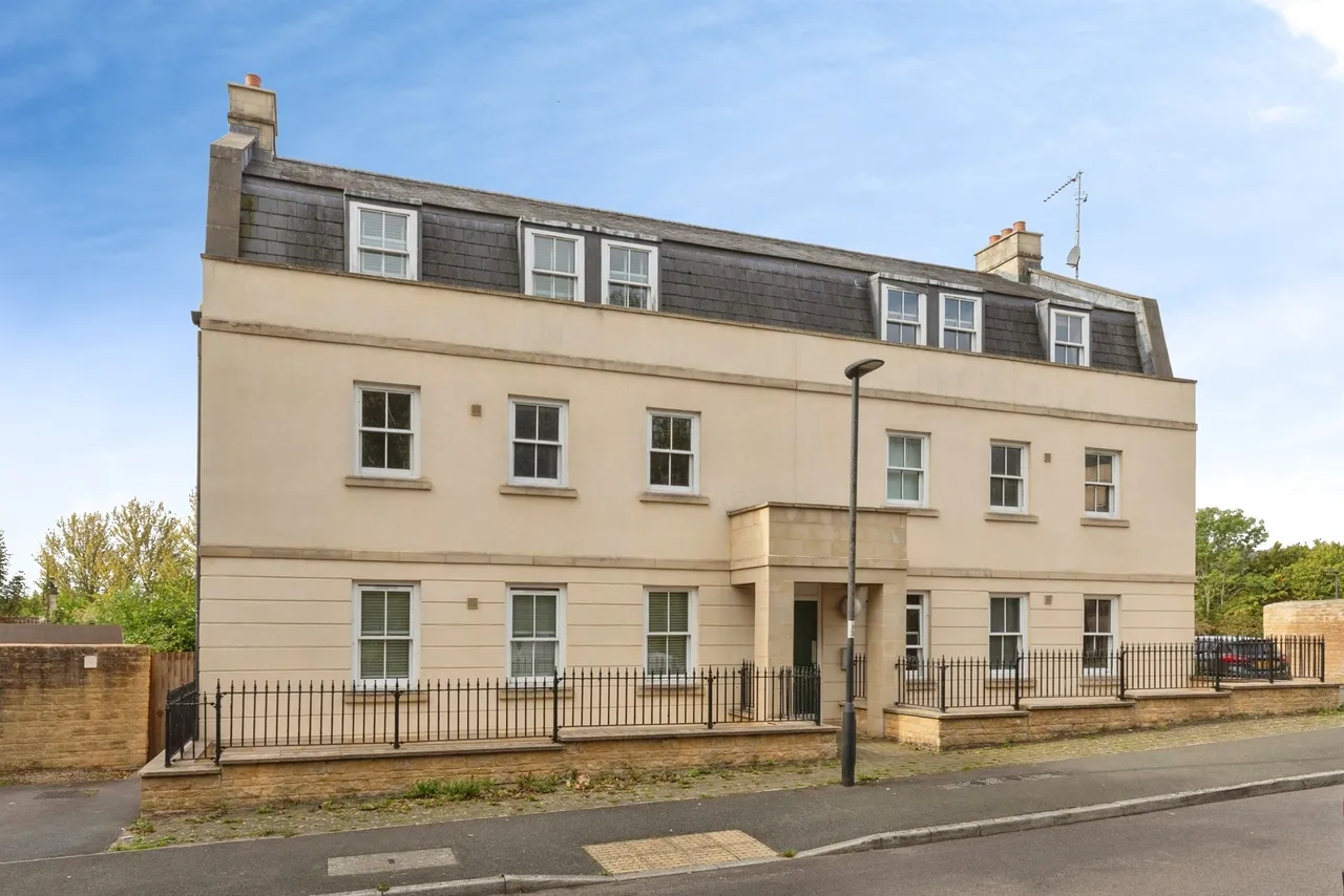 Eveleigh Avenue, Bath, BA1, photo 17