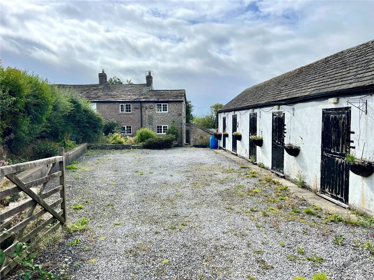 3 bed house for sale — Buxton Old Road, Disley, Stockport, Cheshire, SK12