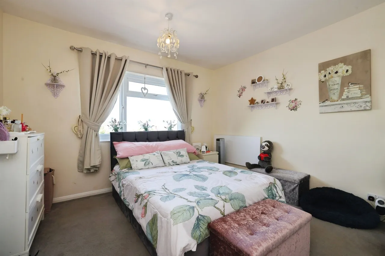 William Street, Calne, SN11, photo 9