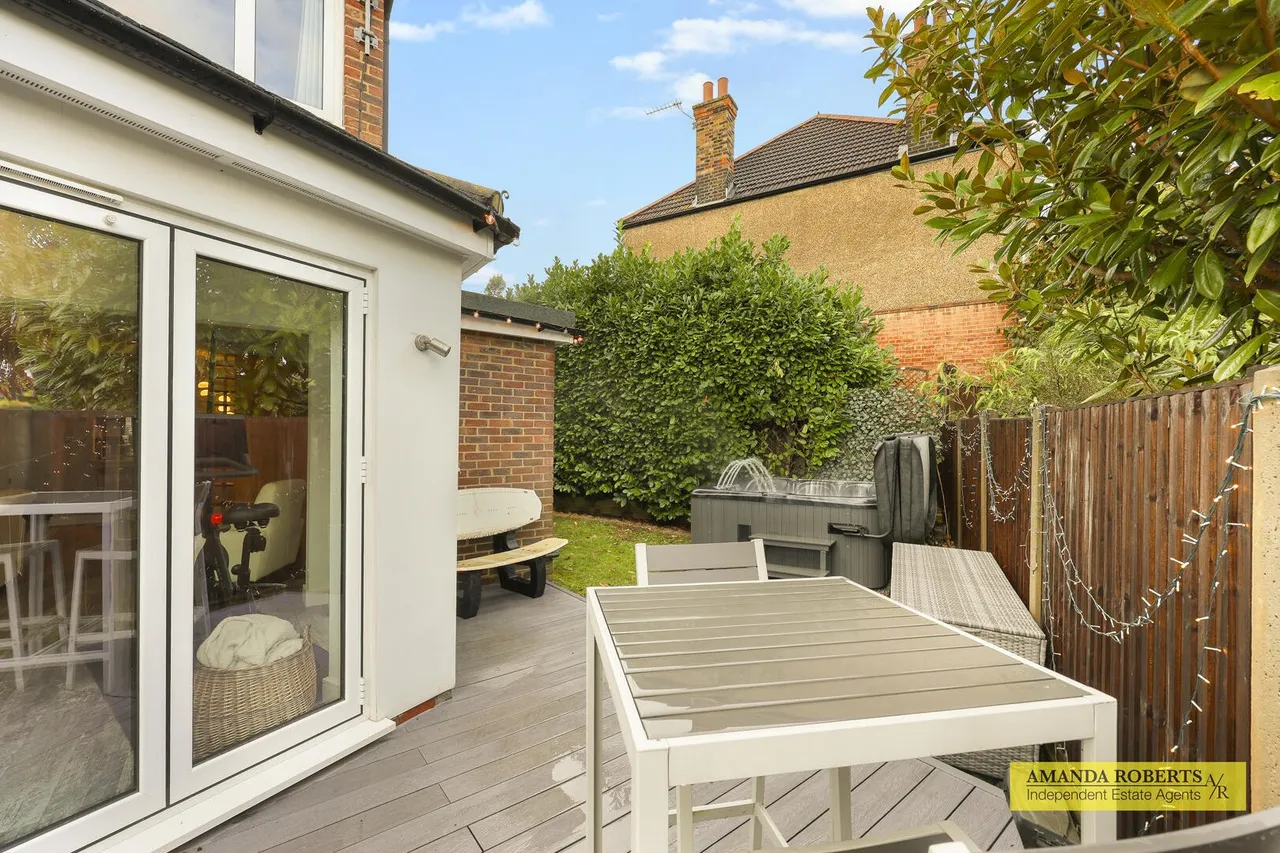 Mornington Road, London, photo 27