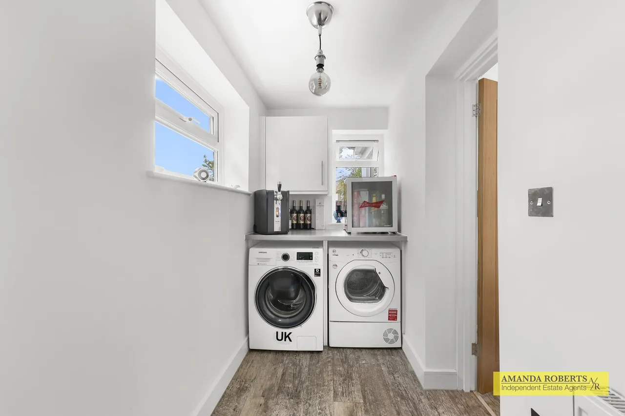 Mornington Road, London, photo 16