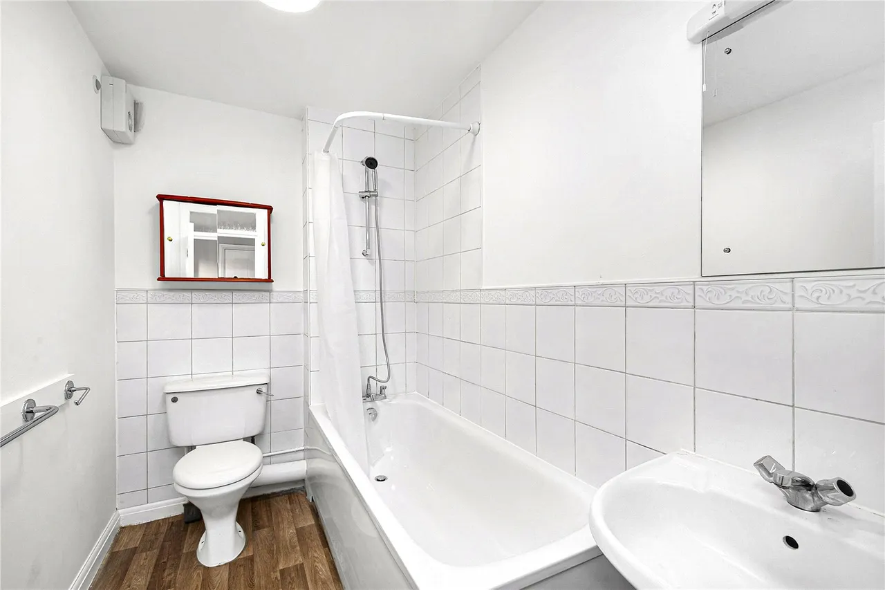 Varsity Drive, Twickenham, TW1, photo 7