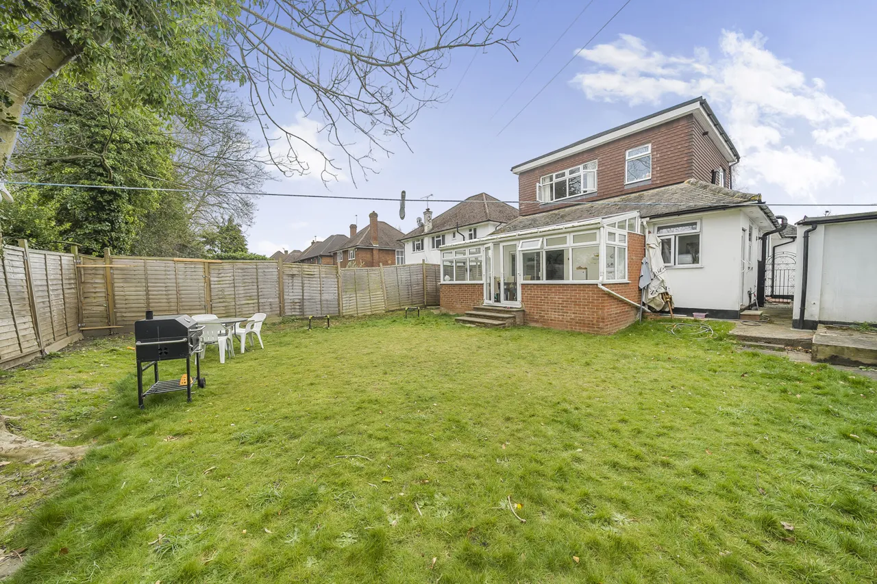 St. Thomas Drive, Pinner, HA5, photo 26