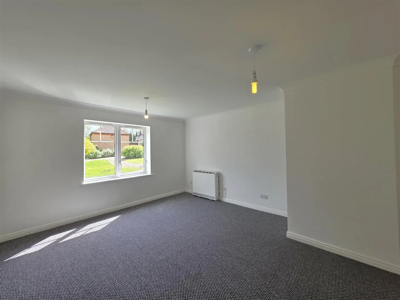 Wash Beck Close, Scarborough YO12 4DR, photo 3