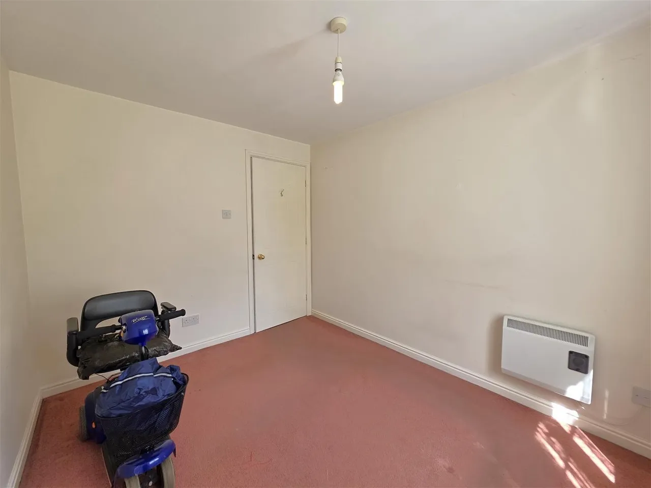 Wash Beck Close, Scarborough YO12 4DR, photo 7