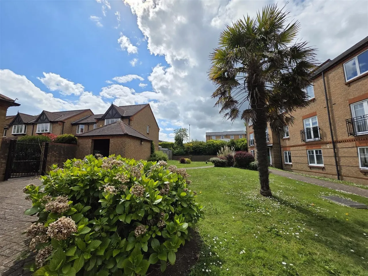 Wash Beck Close, Scarborough YO12 4DR, photo 14
