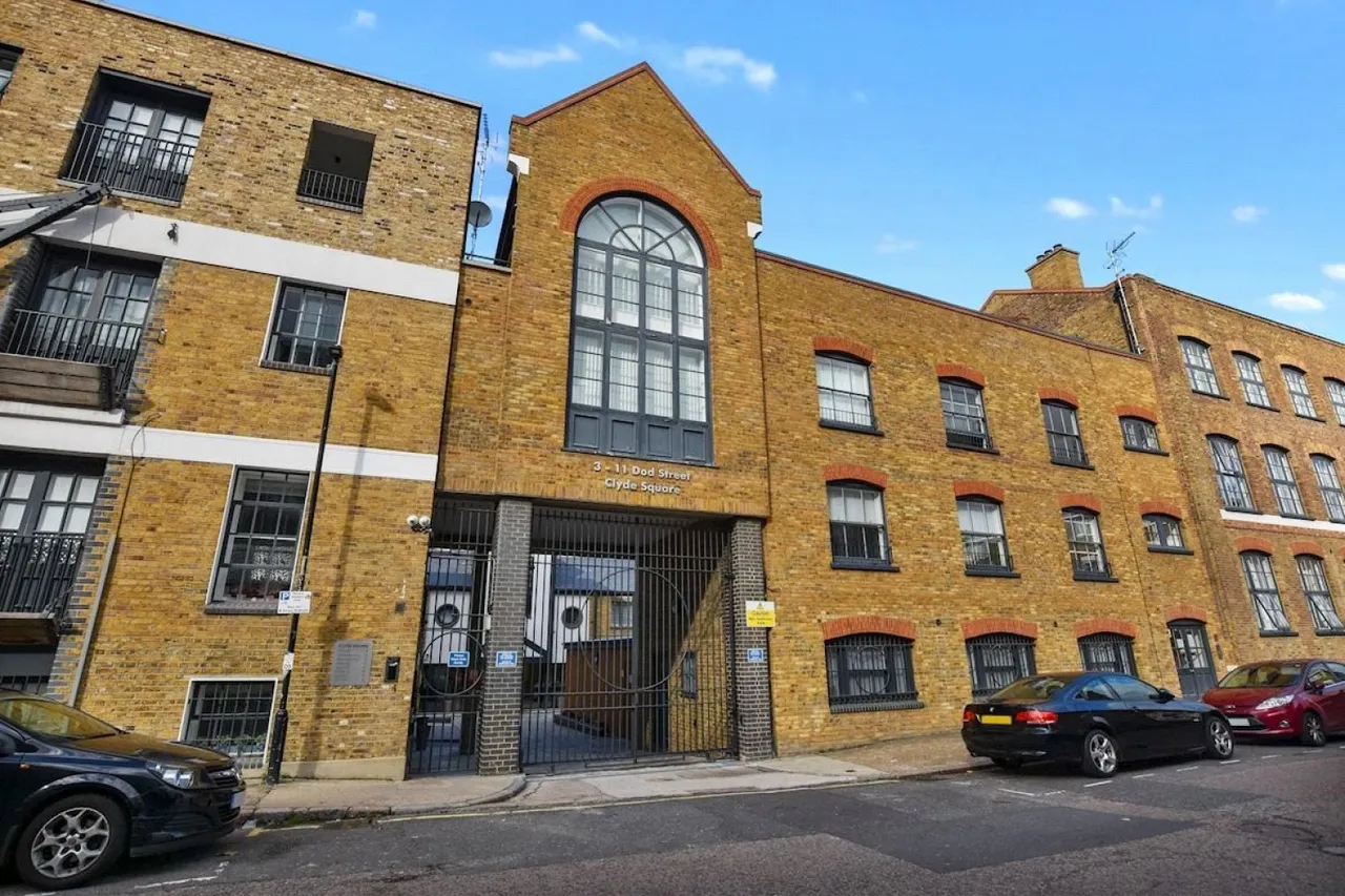 1 bed flat to rent, Clyde Square, London, E14