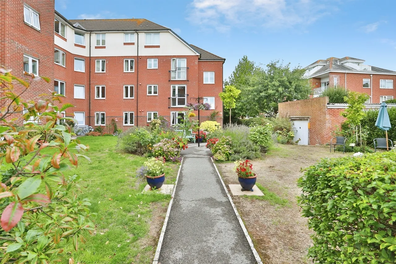 1 bed retirement property for sale — Stour Road, Christchurch