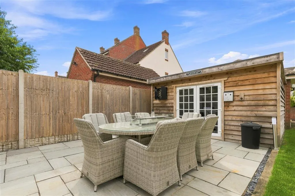 Brunel Avenue, Colsterworth, NG33, photo 12