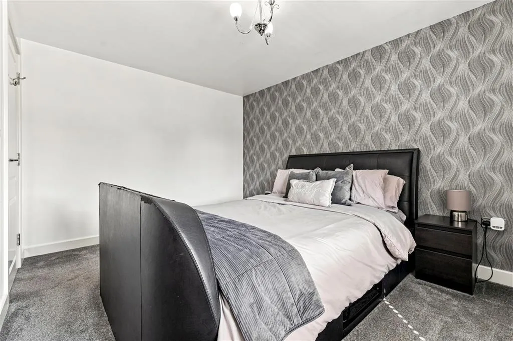 Brunel Avenue, Colsterworth, NG33, photo 17