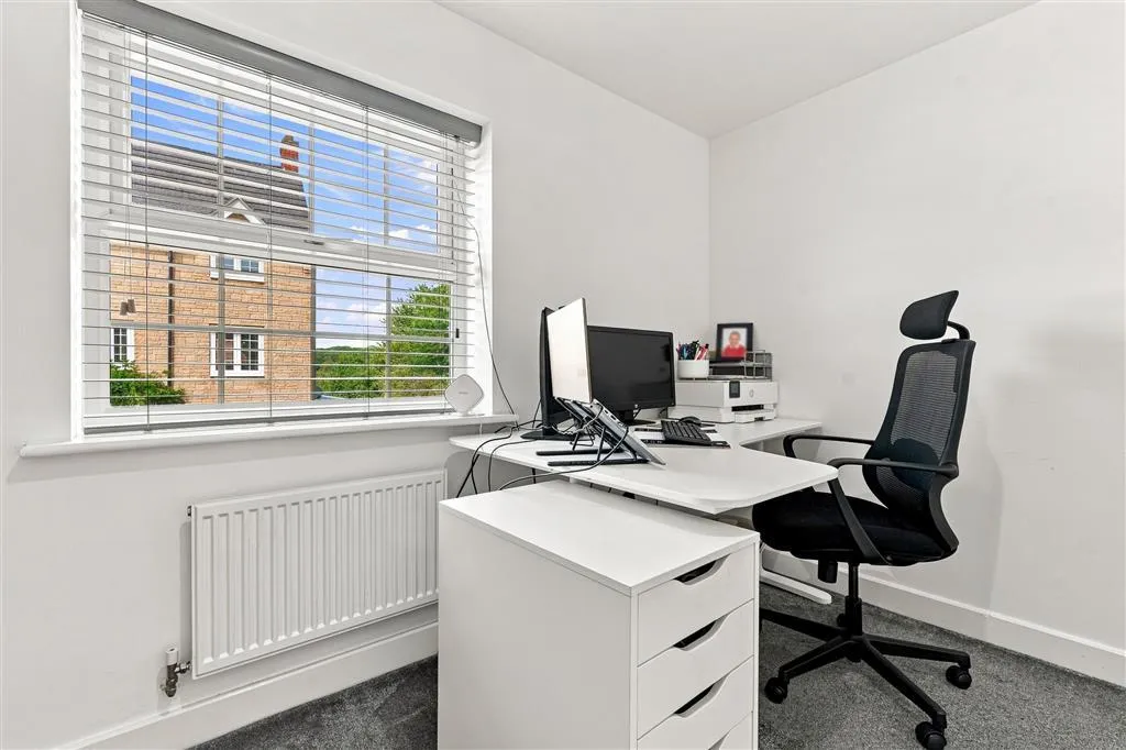 Brunel Avenue, Colsterworth, NG33, photo 19