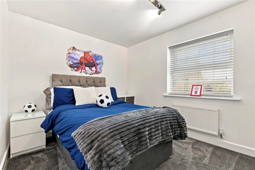 Brunel Avenue, Colsterworth, NG33, photo 18