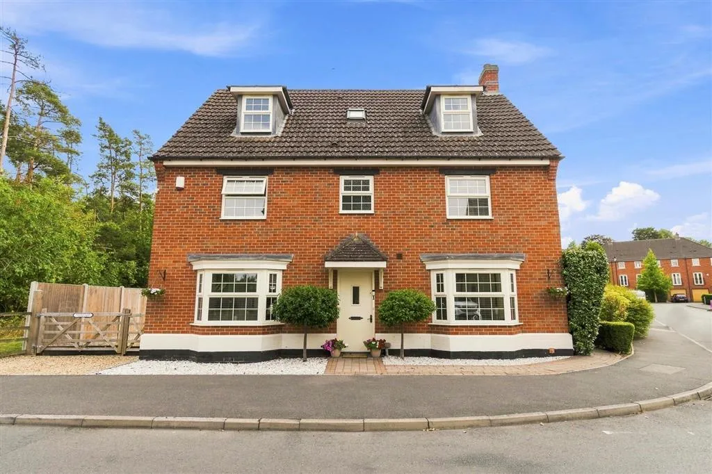 Brunel Avenue, Colsterworth, NG33, photo 24