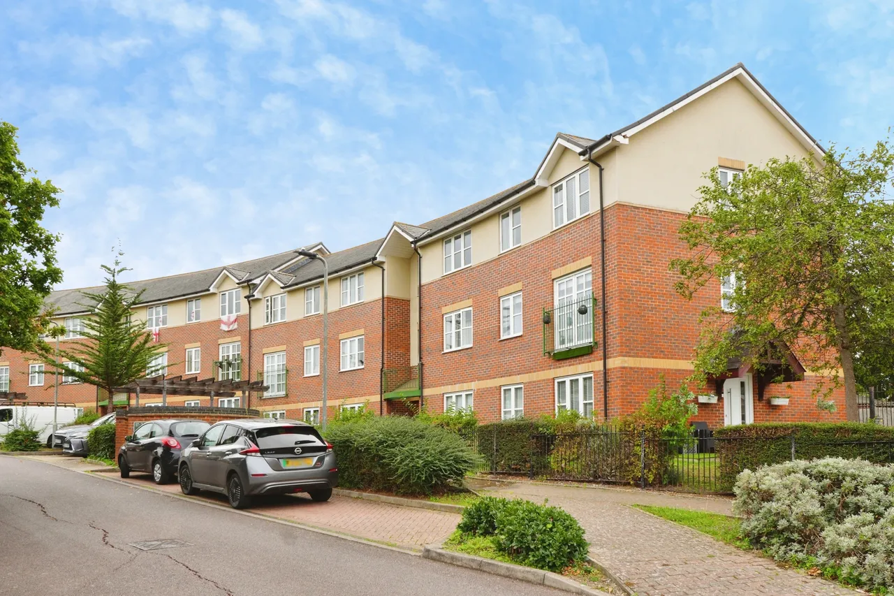 Gardeners Close, London, SE9, photo 16