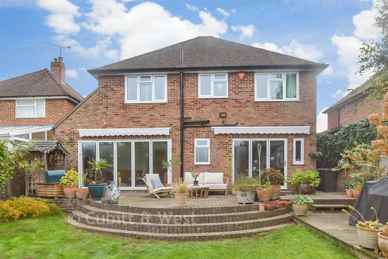 Manor Road, East Grinstead, RH19, photo 12