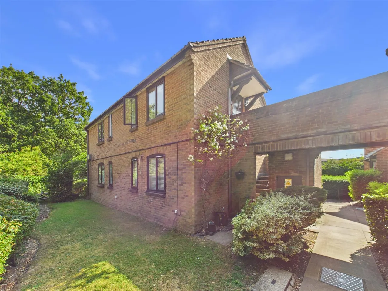 property for sale — Abercorn Grove, Ruislip, Middlesex, HA4 7YP