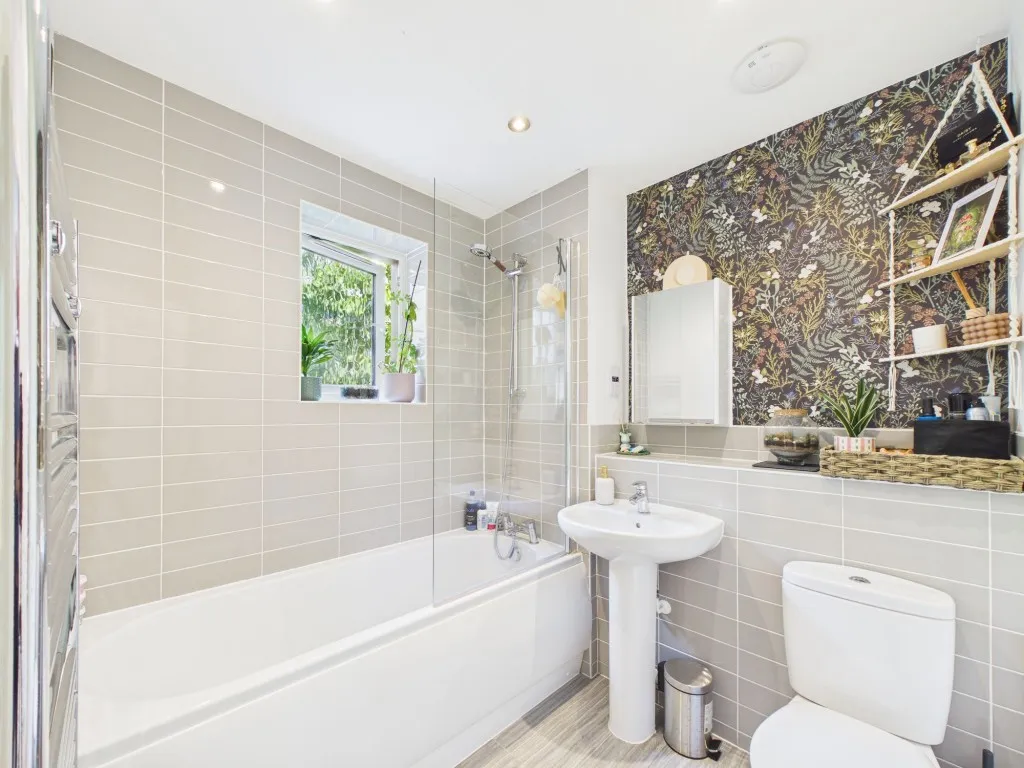 Whitley Rise, Reading, RG2, photo 11