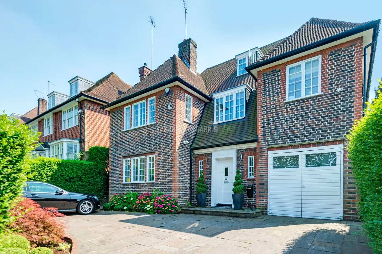 Deacons Rise, Hampstead Garden Suburb, N2, photo 3