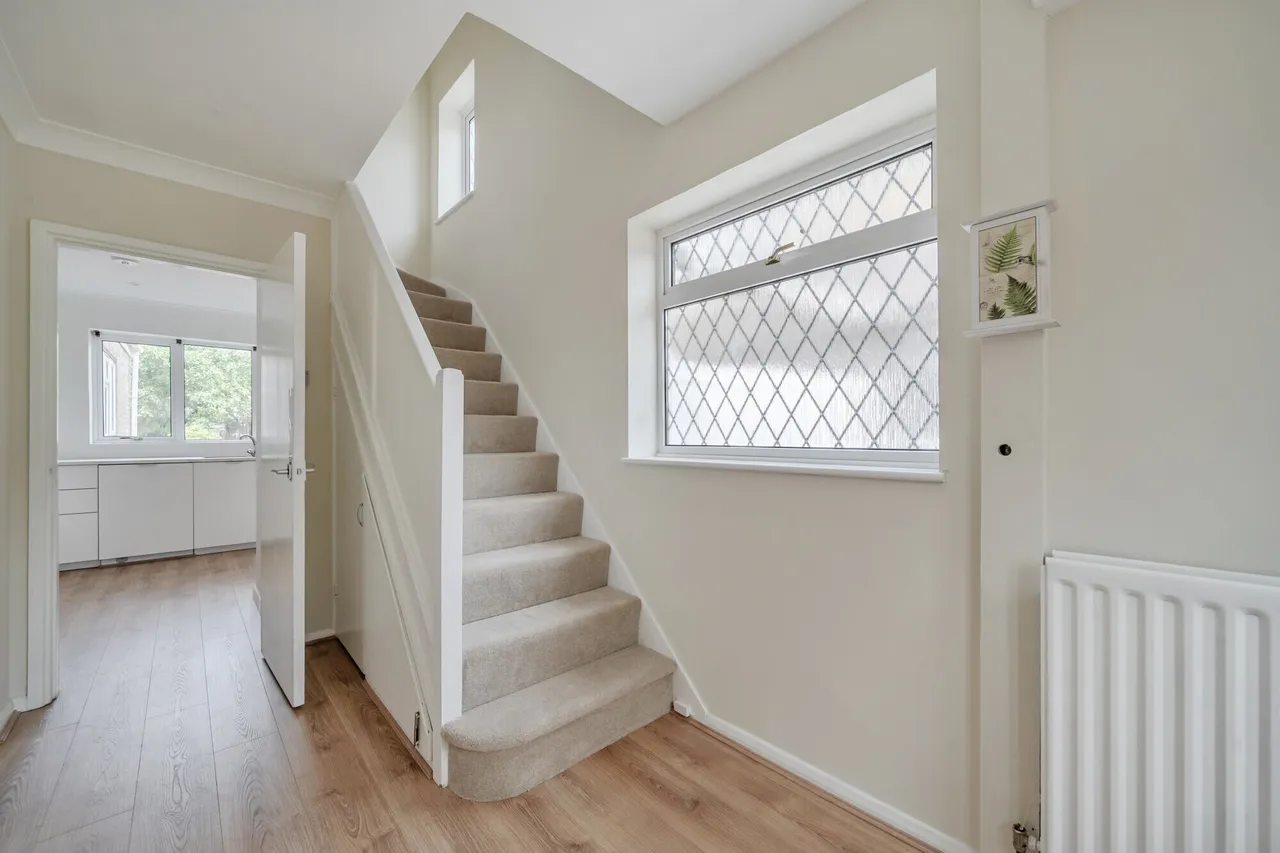 West Heath Road, Farnborough, GU14, photo 11