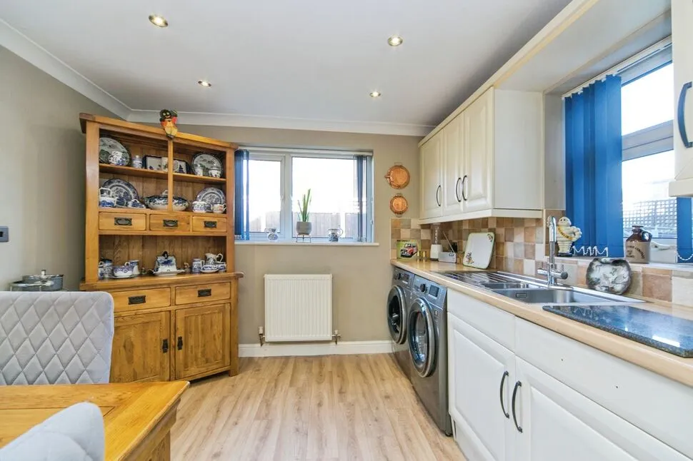 Warren Drive, Prestatyn, LL19, photo 9