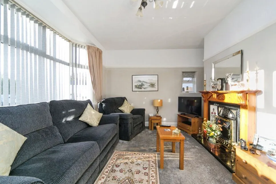 Warren Drive, Prestatyn, LL19, photo 4