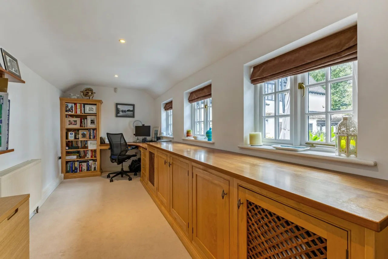 Leyton Road, Harpenden, AL5 2JB, photo 7