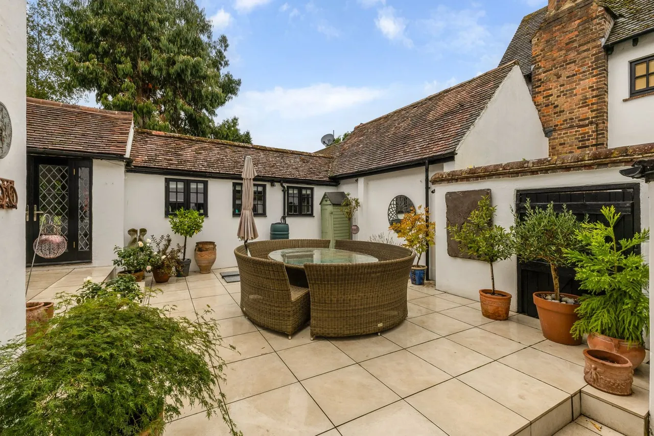 Leyton Road, Harpenden, AL5 2JB, photo 4