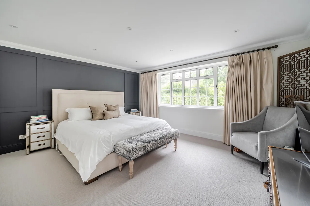 Manor Gardens, Farnham, GU10, photo 6